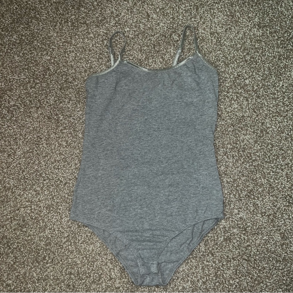 Active Basic Gray Spaghetti Strap Body Suit
Size Small